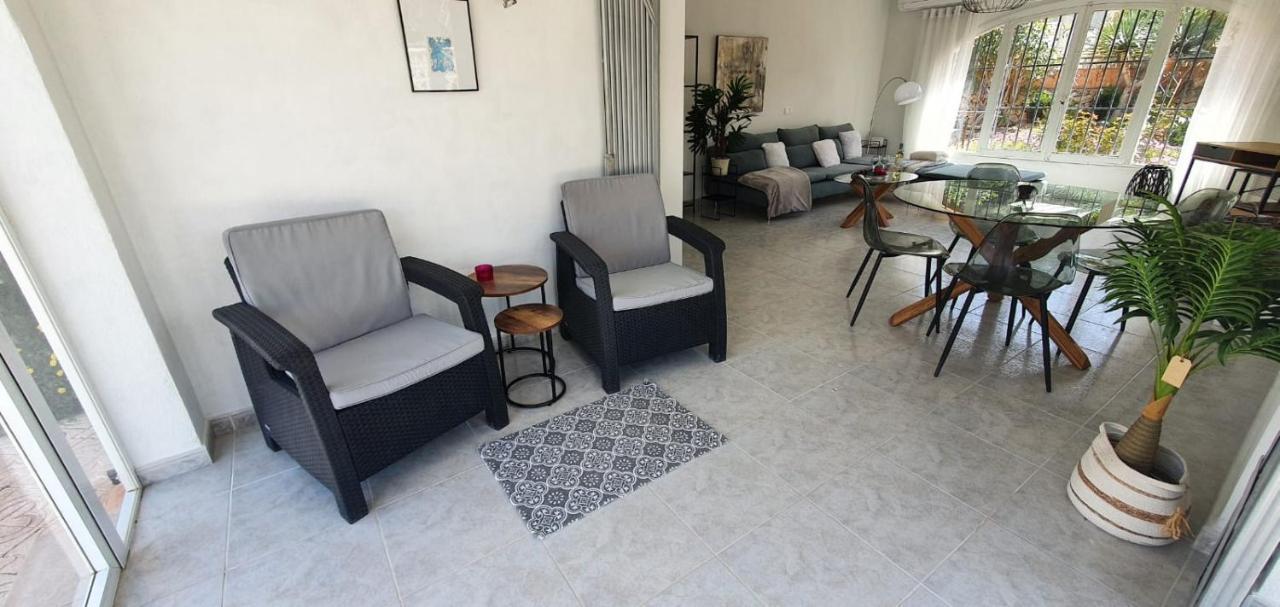 Cheerful 2-Bedroom Villa With Private Pool カルプ エクステリア 写真