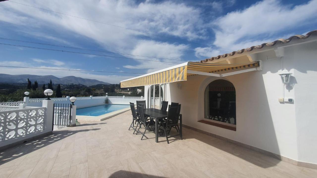 Cheerful 2-Bedroom Villa With Private Pool カルプ エクステリア 写真